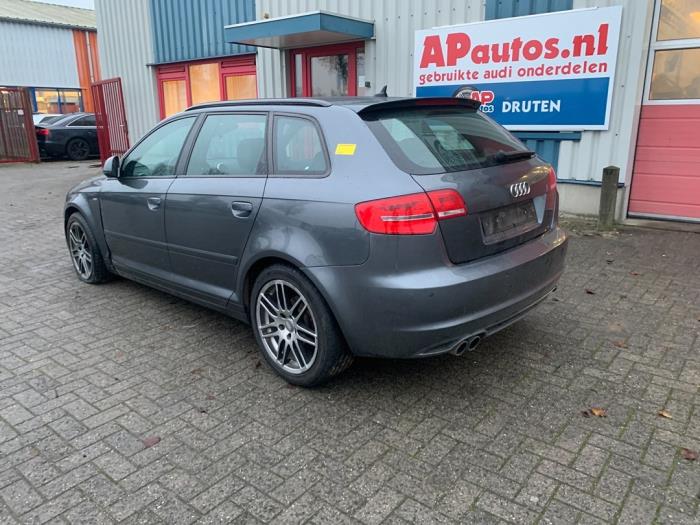Audi A3 Sportback 1.4 TFSI 16V Sloopvoertuig (2010, Grijs)