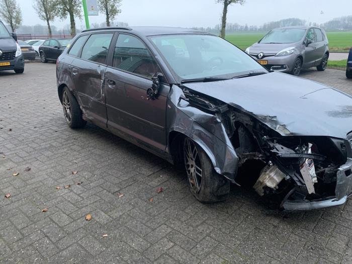 Audi A3 Sportback 1.4 TFSI 16V Sloopvoertuig (2010, Grijs)