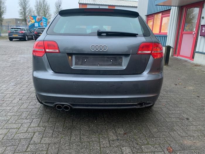Audi A3 Sportback 1.4 TFSI 16V Sloopvoertuig (2010, Grijs)