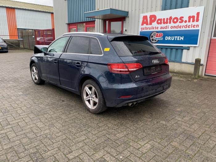 Audi A3 Sportback 1.4 TFSI ACT Ultra 16V Sloopvoertuig (2017, Blauw)