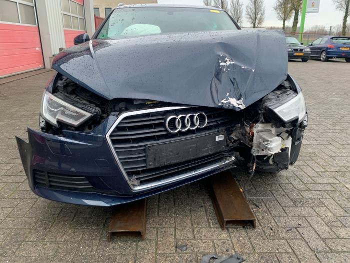 Audi A3 Sportback 1.4 TFSI ACT Ultra 16V Sloopvoertuig (2017, Blauw)