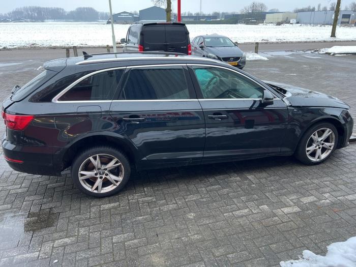 Audi A4 Avant 2.0 TDI Ultra 16V Sloopvoertuig (2017, Zwart)