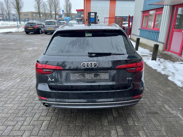 Audi A4 Avant 2.0 TDI Ultra 16V Sloopvoertuig (2017, Zwart)