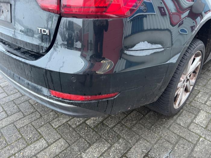 Audi A4 Avant 2.0 TDI Ultra 16V Sloopvoertuig (2017, Zwart)
