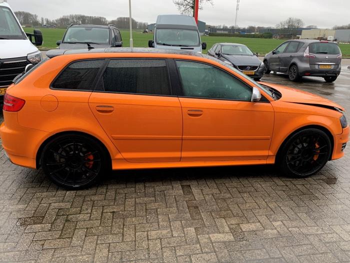 Audi S3 Sportback S3 2.0 T FSI 16V Schadevoertuig (2009, Oranje)