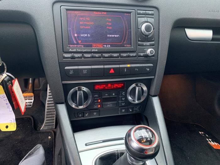 Audi S3 Sportback S3 2.0 T FSI 16V Schadevoertuig (2009, Oranje)