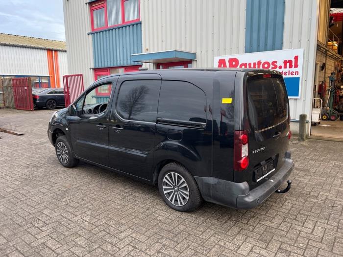 Peugeot Partner 1.6 BlueHDi 100 Sloopvoertuig (2017, Zwart)