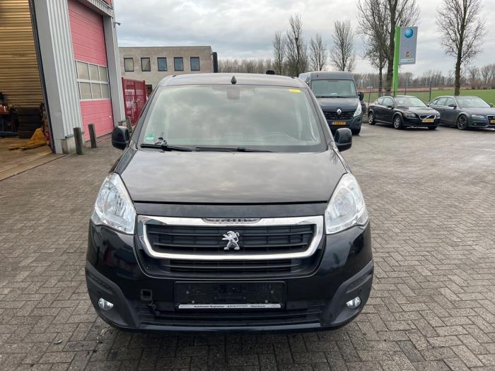 Peugeot Partner 1.6 BlueHDi 100 Sloopvoertuig (2017, Zwart)