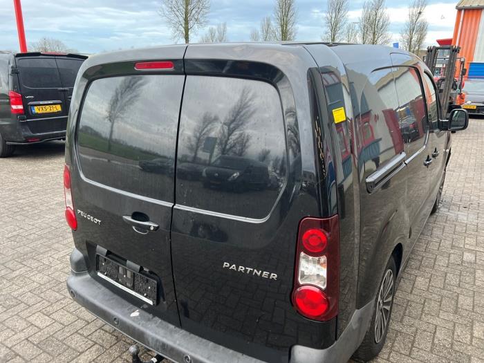 Peugeot Partner 1.6 BlueHDi 100 Sloopvoertuig (2017, Zwart)