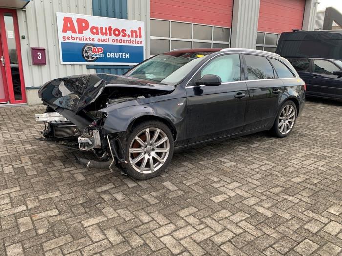 Audi A4 Avant 2.0 TFSI 16V Sloopvoertuig (2011, Zwart)