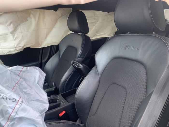 Audi A4 Avant 2.0 TFSI 16V Sloopvoertuig (2011, Zwart)