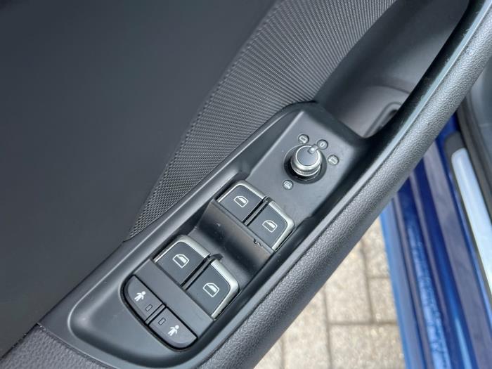 Audi A3 Sportback 1.4 TFSI 16V e-tron Sloopvoertuig (2015, Blauw)