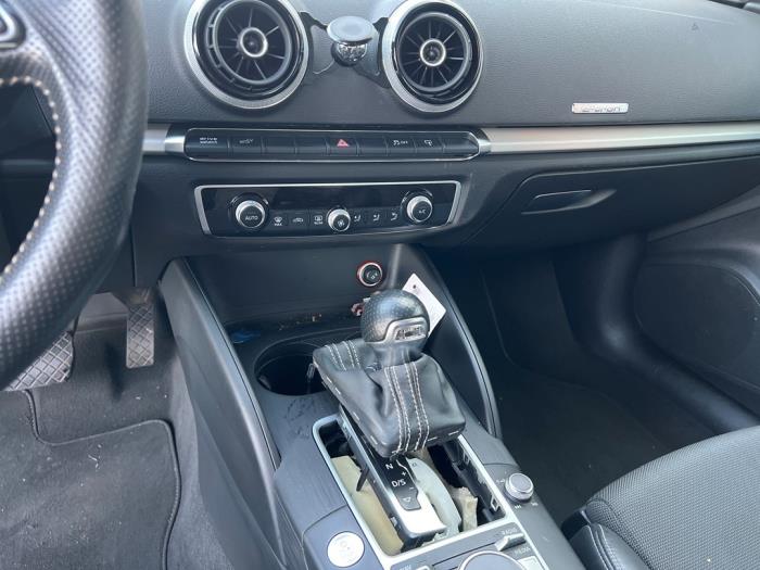 Audi A3 Sportback 1.4 TFSI 16V e-tron Sloopvoertuig (2015, Blauw)