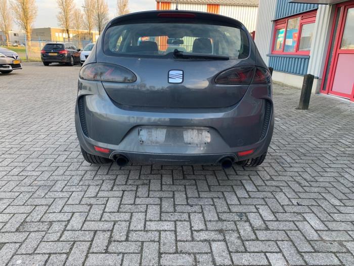 Seat Leon 2.0 FSI 16V Sloopvoertuig (2006, Grijs)