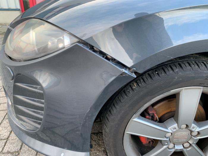 Seat Leon 2.0 FSI 16V Sloopvoertuig (2006, Grijs)