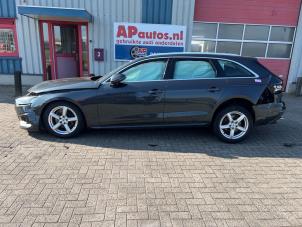 Audi A4 Avant 2.0 40 TFSI Mild Hybrid 16V Sloopvoertuig (2020, Grijs)