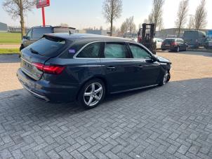 Audi A4 Avant 2.0 40 TFSI Mild Hybrid 16V Sloopvoertuig (2020, Grijs)