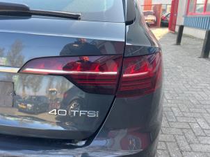 Audi A4 Avant 2.0 40 TFSI Mild Hybrid 16V Sloopvoertuig (2020, Grijs)