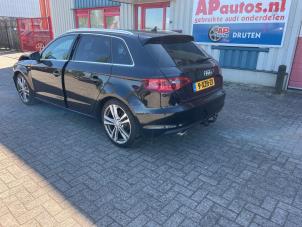Audi A3 Sportback 1.6 TDI 16V Sloopvoertuig (2013, Zwart)