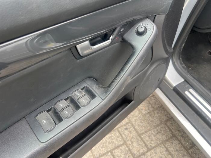 Audi A4 Cabriolet 3.0 V6 30V Schadevoertuig (2004, Grijs)