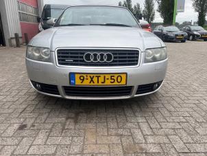 Audi A4 Cabriolet 3.0 V6 30V Schadevoertuig (2004, Grijs)