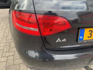 Audi A4 Avant 2.0 TFSI 16V Quattro Schadevoertuig (2009, Zwart)