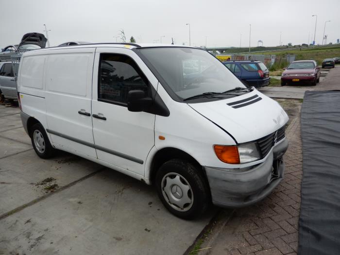 Mercedes Vito 2.2 CDI 108 16V Sloopvoertuig (2000)