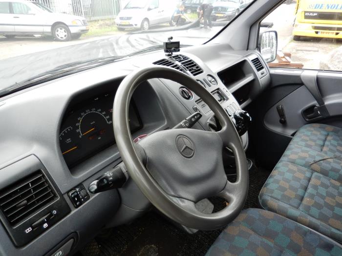Mercedes Vito 2.2 CDI 108 16V Sloopvoertuig (2000)