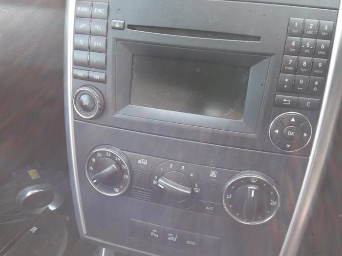 Mercedes B 1.5 B-160 16V Sloopvoertuig (2010, Zilvergrijs)