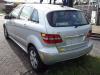 Mercedes B 1.5 B-160 16V Sloopvoertuig (2010, Zilvergrijs)