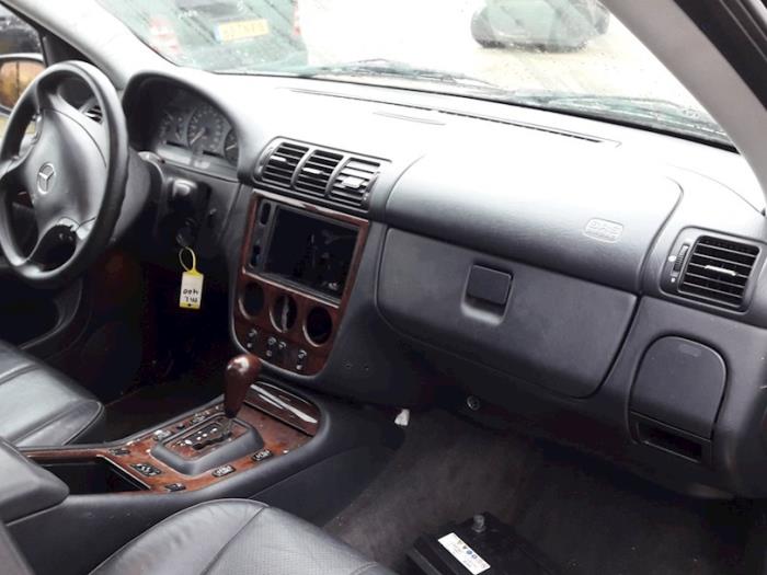 Mercedes ML I 400 4.0 CDI V8 32V Sloopvoertuig (2003, Blauw)