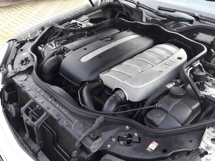 Mercedes E 2.7 E-270 CDI 20V Sloopvoertuig (2002, Grijs)