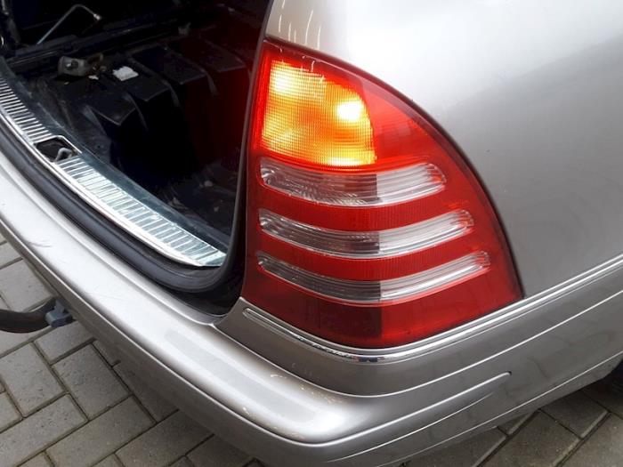 Mercedes C Combi 1.8 C-200K 16V Sloopvoertuig (2002, Grijs)