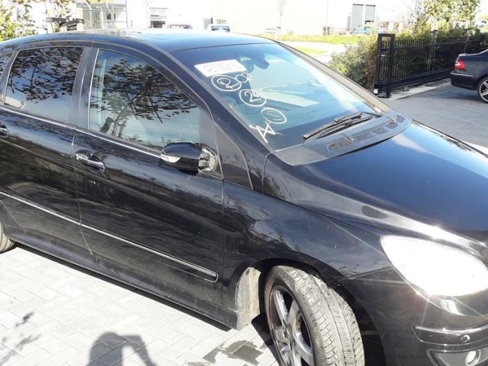 Mercedes B 1.5 B-150 16V Sloopvoertuig (2007, Metallic, Zwart)