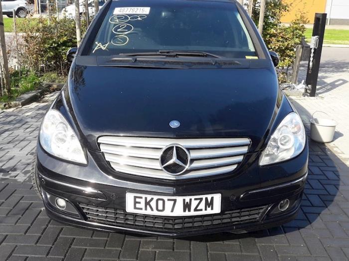 Mercedes B 1.5 B-150 16V Sloopvoertuig (2007, Metallic, Zwart)