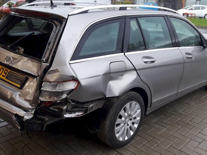 Mercedes C Estate 2.2 C-200 CDI 16V . Sloopvoertuig (2009, Zilver, Champagne, Aluminium)