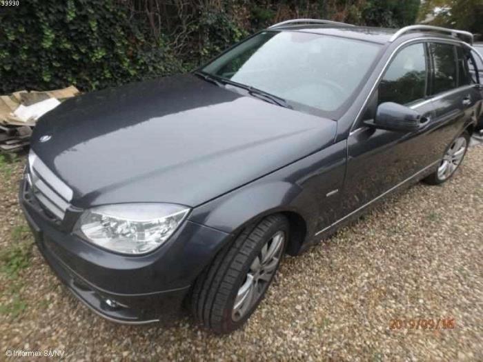 Mercedes C Estate 2.2 C-200 CDI 16V . Sloopvoertuig (2009, Grijs)