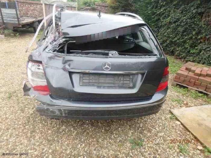 Mercedes C Estate 2.2 C-200 CDI 16V . Sloopvoertuig (2009, Grijs)