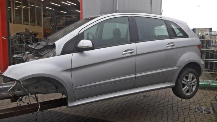 Mercedes B 1.7 B-170 16V Sloopvoertuig (2008, Zilver)