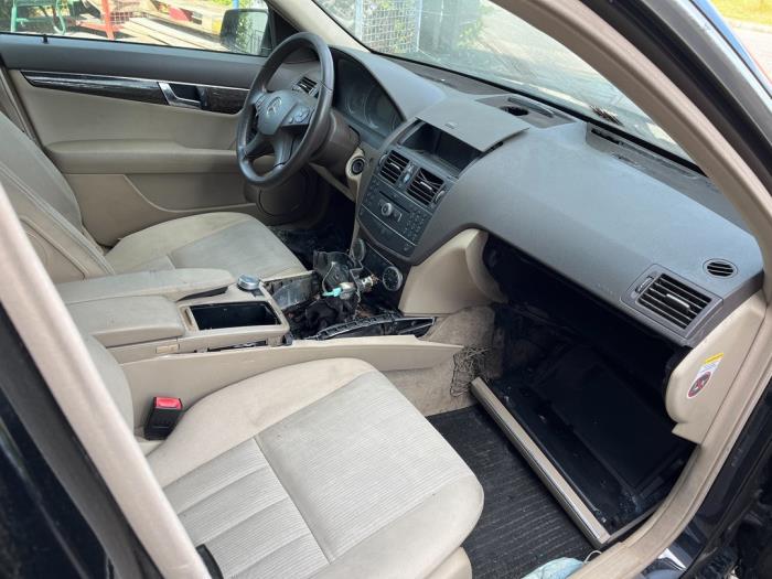 Mercedes C Estate 2.2 C-200 CDI 16V . Sloopvoertuig (2009, Zwart)