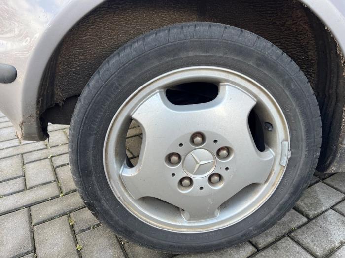 Mercedes A 1.4 A-140 Sloopvoertuig (2000, Zilvergrijs)