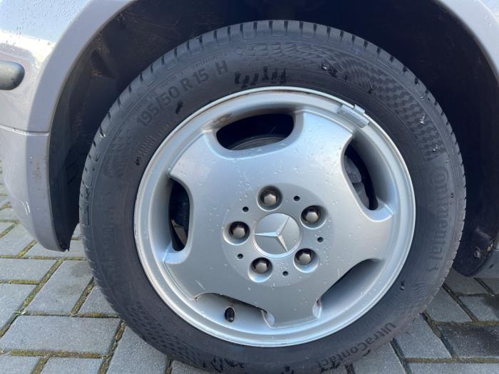 Mercedes A 1.4 A-140 Sloopvoertuig (2000, Zilvergrijs)