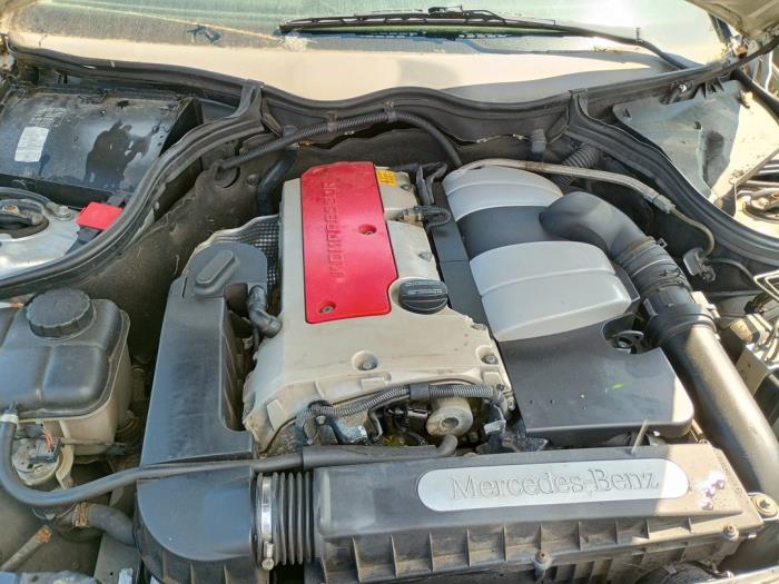 Mercedes C Sportcoupé 2.0 C-180 16V Sloopvoertuig (2002)
