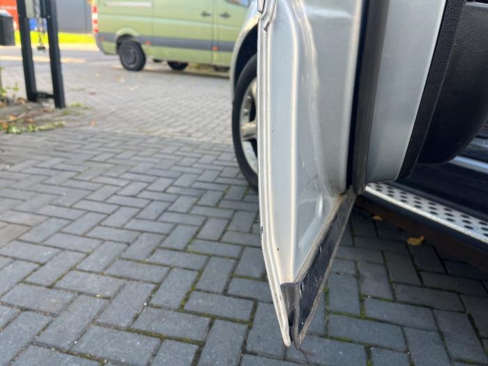 Mercedes ML II 3.0 ML-320 CDI 4-Matic V6 24V Sloopvoertuig (2009, Zilver)