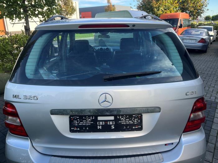 Mercedes ML II 3.0 ML-320 CDI 4-Matic V6 24V Sloopvoertuig (2009, Zilver)