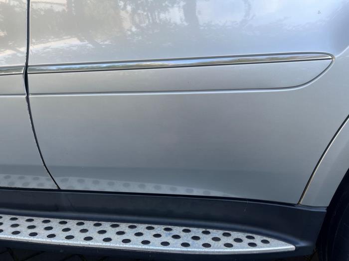 Mercedes ML II 3.0 ML-320 CDI 4-Matic V6 24V Sloopvoertuig (2009, Zilver)