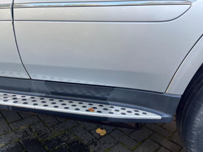 Mercedes ML II 3.0 ML-320 CDI 4-Matic V6 24V Sloopvoertuig (2009, Zilver)