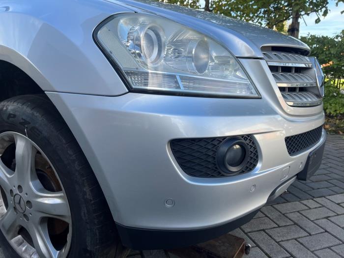 Mercedes ML II 3.0 ML-320 CDI 4-Matic V6 24V Sloopvoertuig (2009, Zilver)