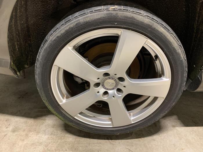 Mercedes E Estate E-200 CDI 16V BlueEfficiency,BlueTEC Sloopvoertuig (2010, Metallic, Bruin)