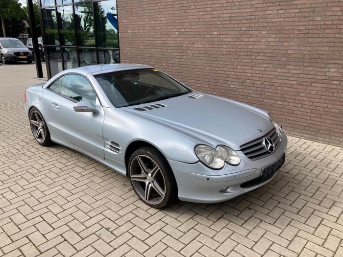 Mercedes SL 5.0 SL-500 V8 24V Sloopvoertuig (2002, Metallic, Grijs)